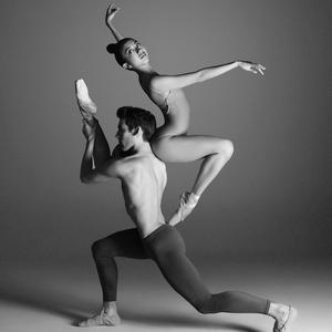 Karen Nanasca & Brett Chynoweth in Monument from the Symmetries program.  Photo: Georges Antoni.